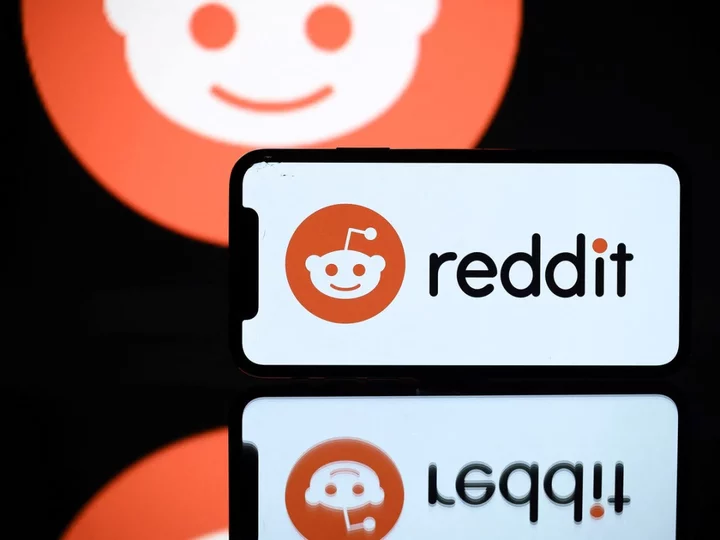 Reddit CEO says people will get over outrage as it threatens to replace mods behind protests