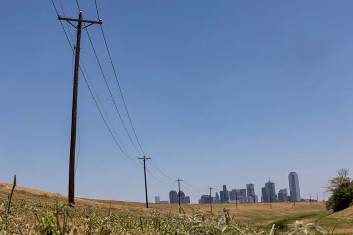 Texas power demand hits record, more highs seen in heatwave