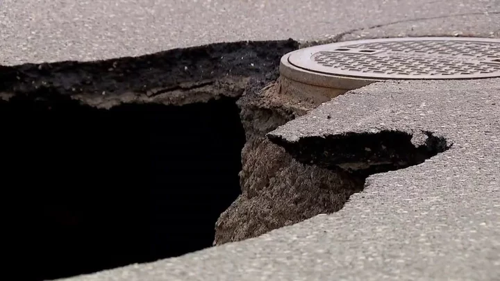 Man vanishes without a trace after sinkhole swallows up his bedroom while he sleeps