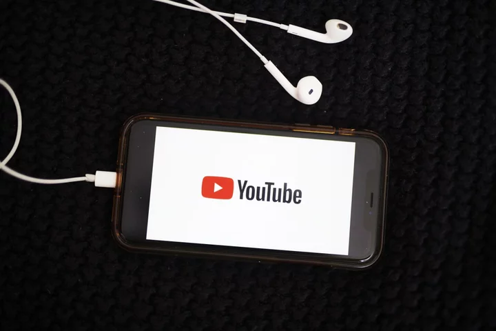 YouTube to Stop Removing Content Denying 2020 US Election Result