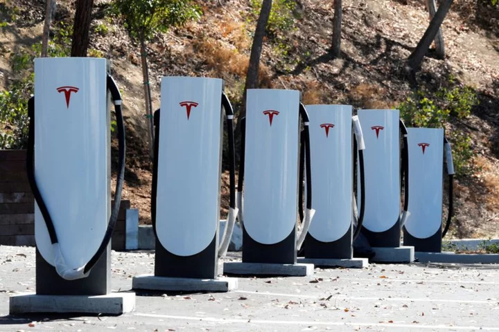 Kentucky mandates Tesla's charging plug for state-backed charging stations