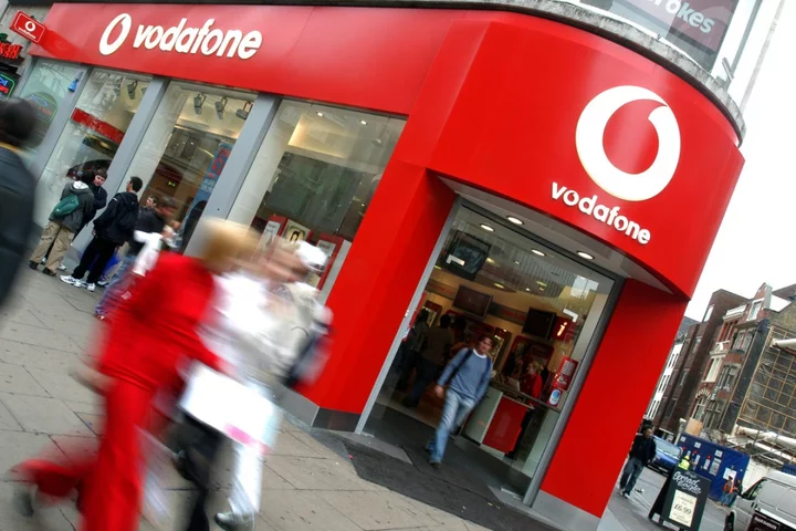 Vodafone down: Phone network not working as customers struggle to make calls